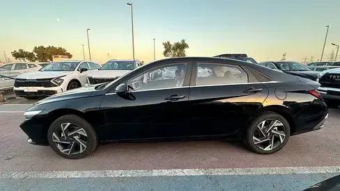 Hyundai Elantra 2025 1.5L