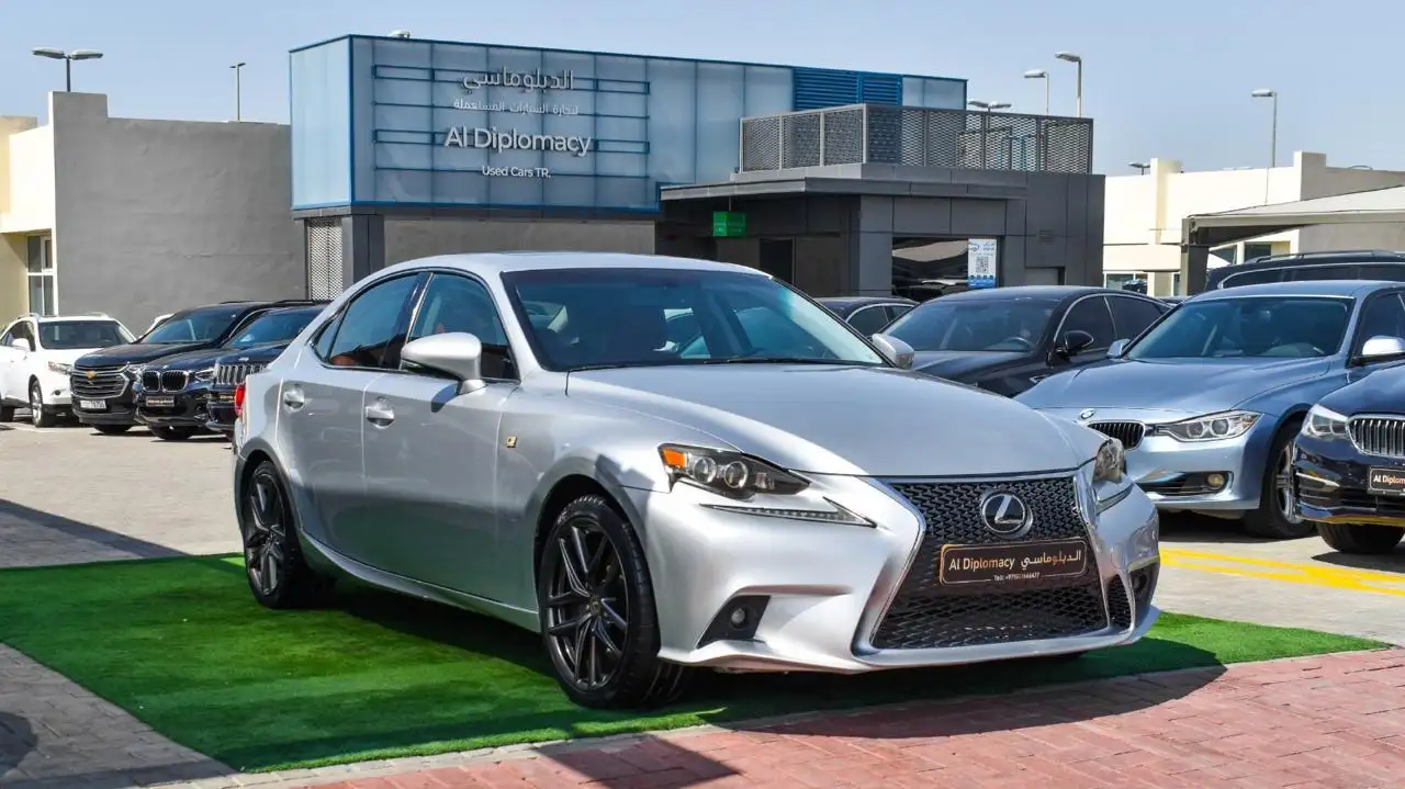 Lexus IS 2016 2L