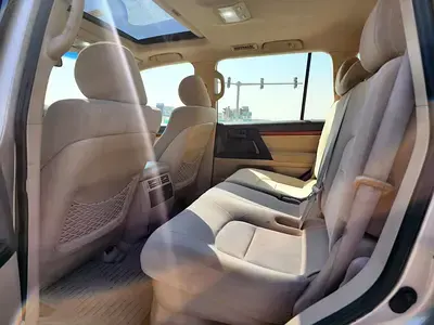 تويوتا لاند كروزر 2015