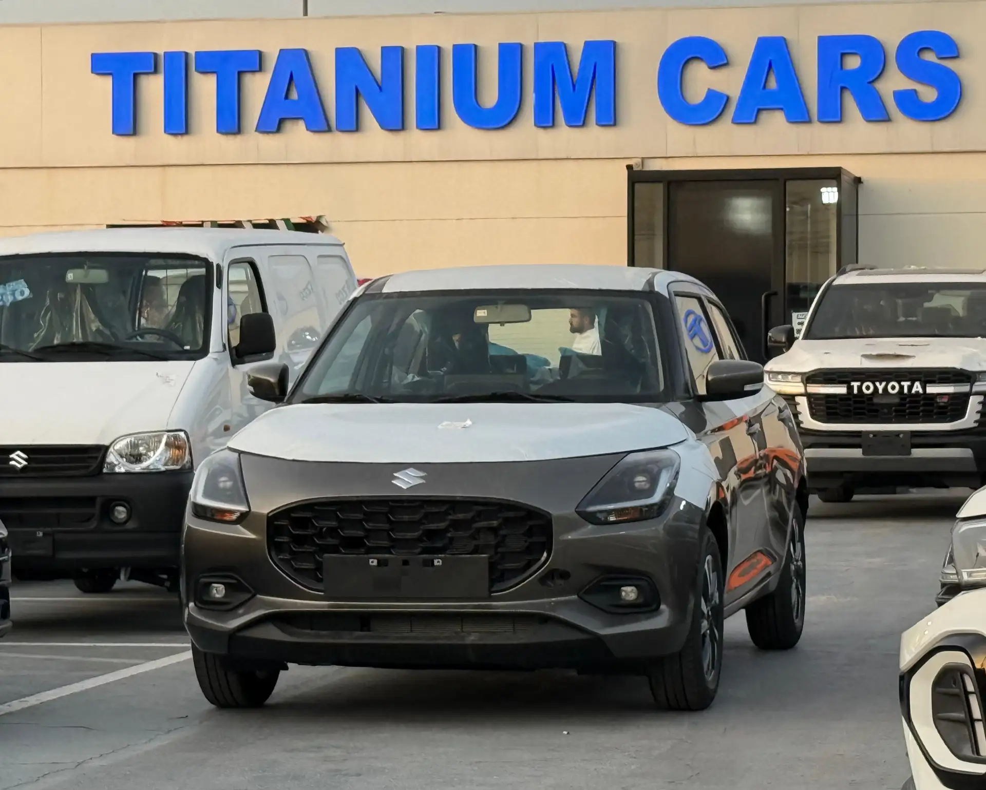 سوزوكي سويفت 2026 1.2L