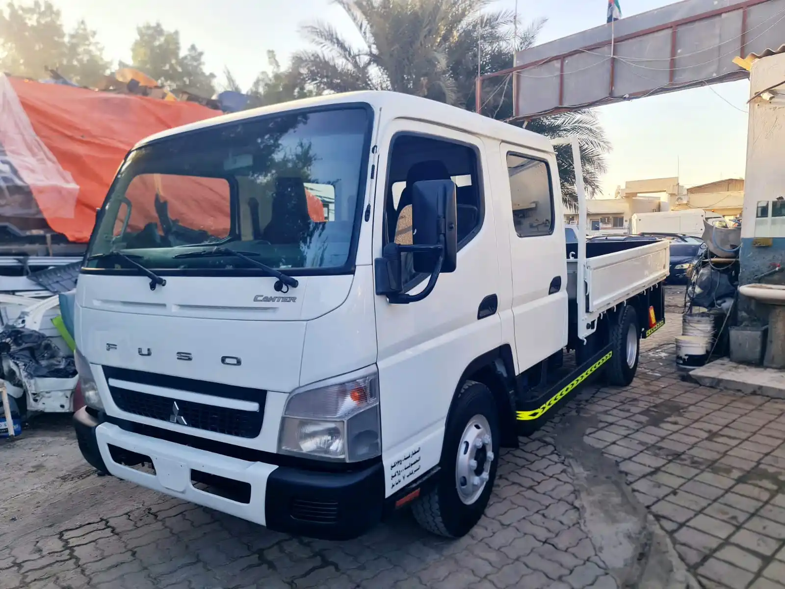 Mitsubishi Canter 2018 undefinedL