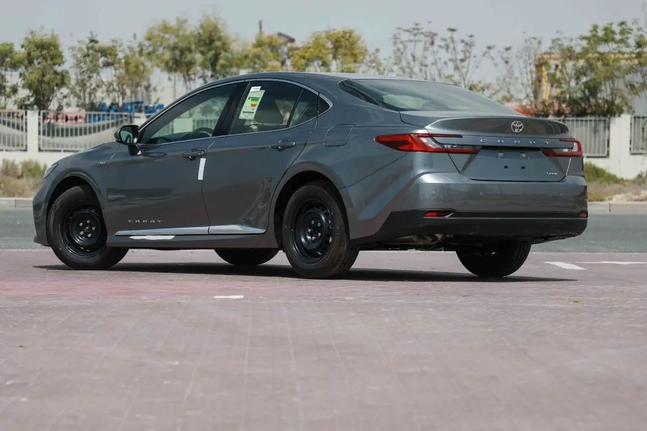 تويوتا كامري 2025 2.5L