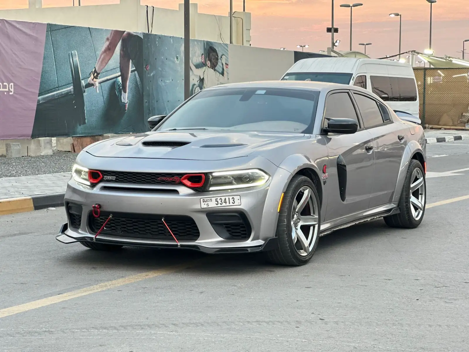 دودج تشارجر 2017