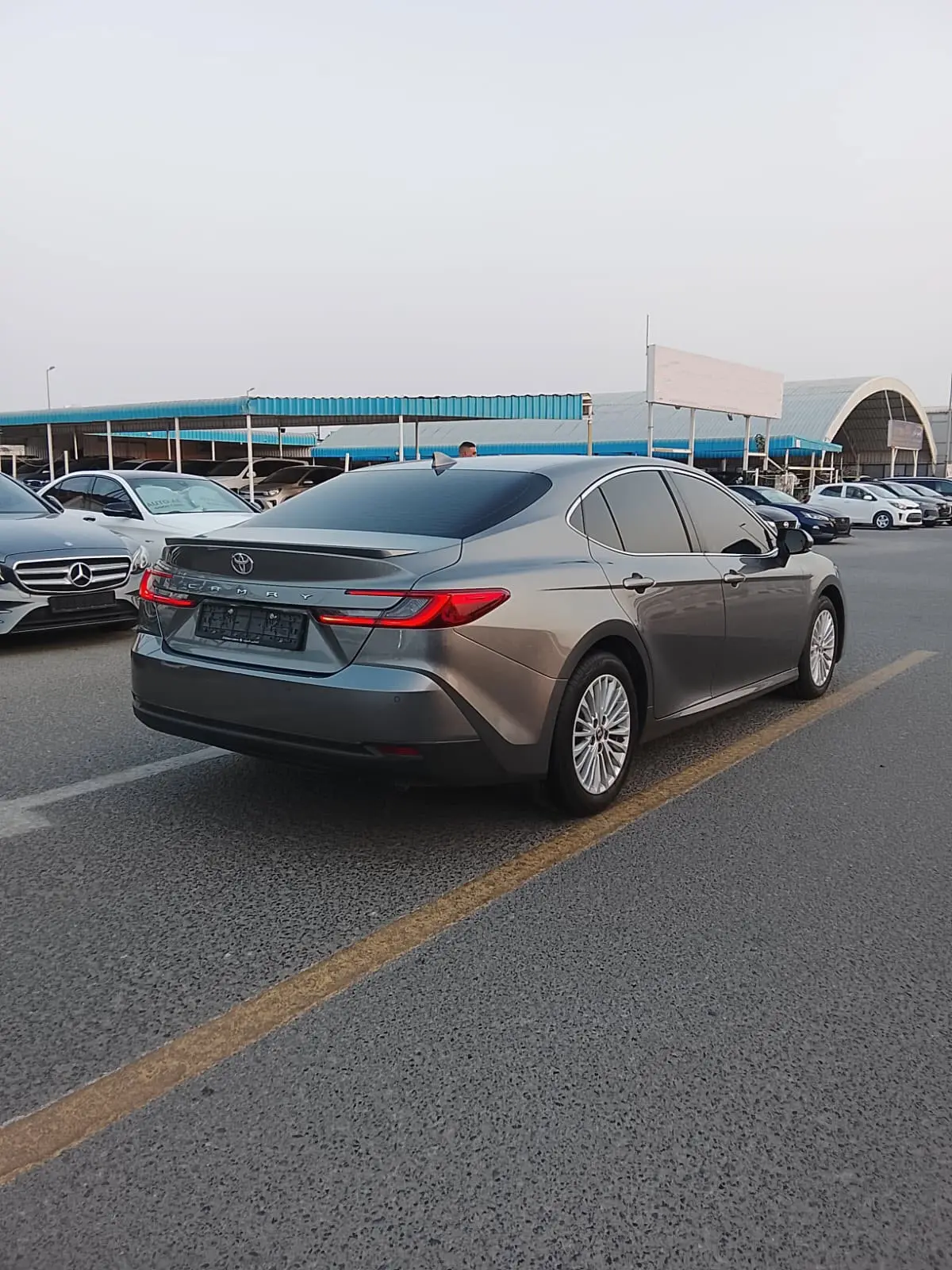 Toyota Camry 2025