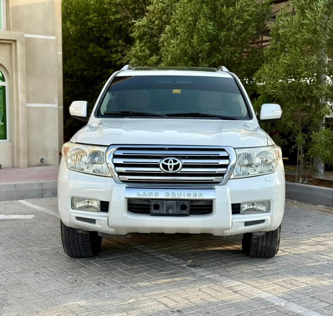 تويوتا لاند كروزر 2011