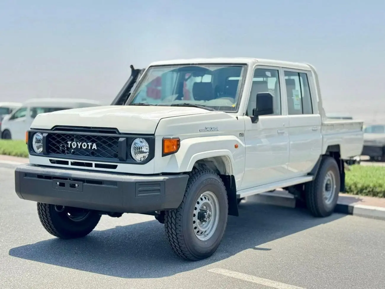 Toyota Land Cruiser Pick Up 2025