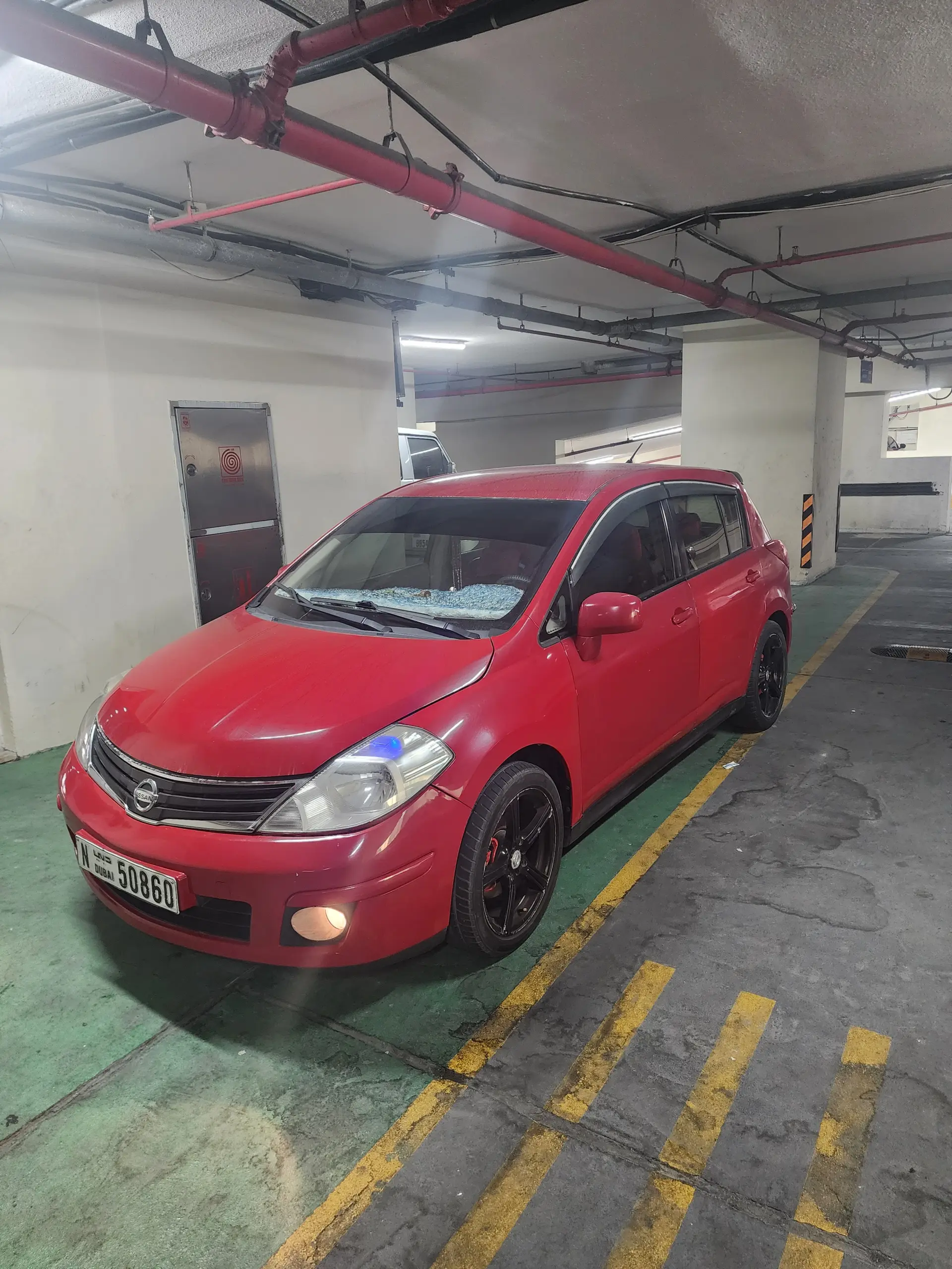 Nissan Tiida 2011 1800L