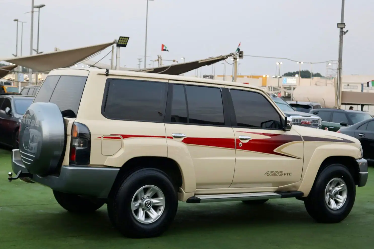 نيسان باترول سفاري 2016