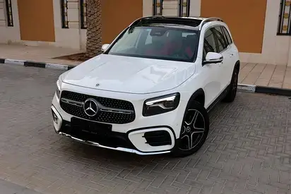 Mercedes Benz GLB Class 2025
