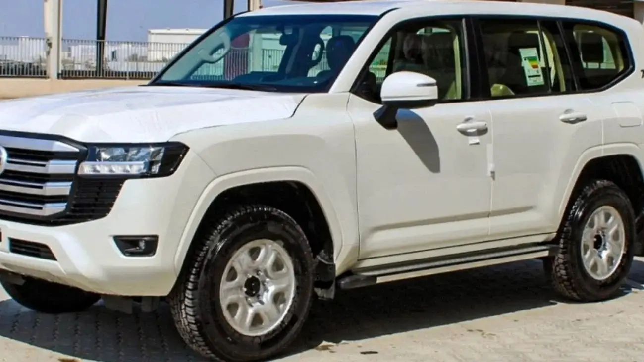 تويوتا لاند كروزر 2022 3.3L