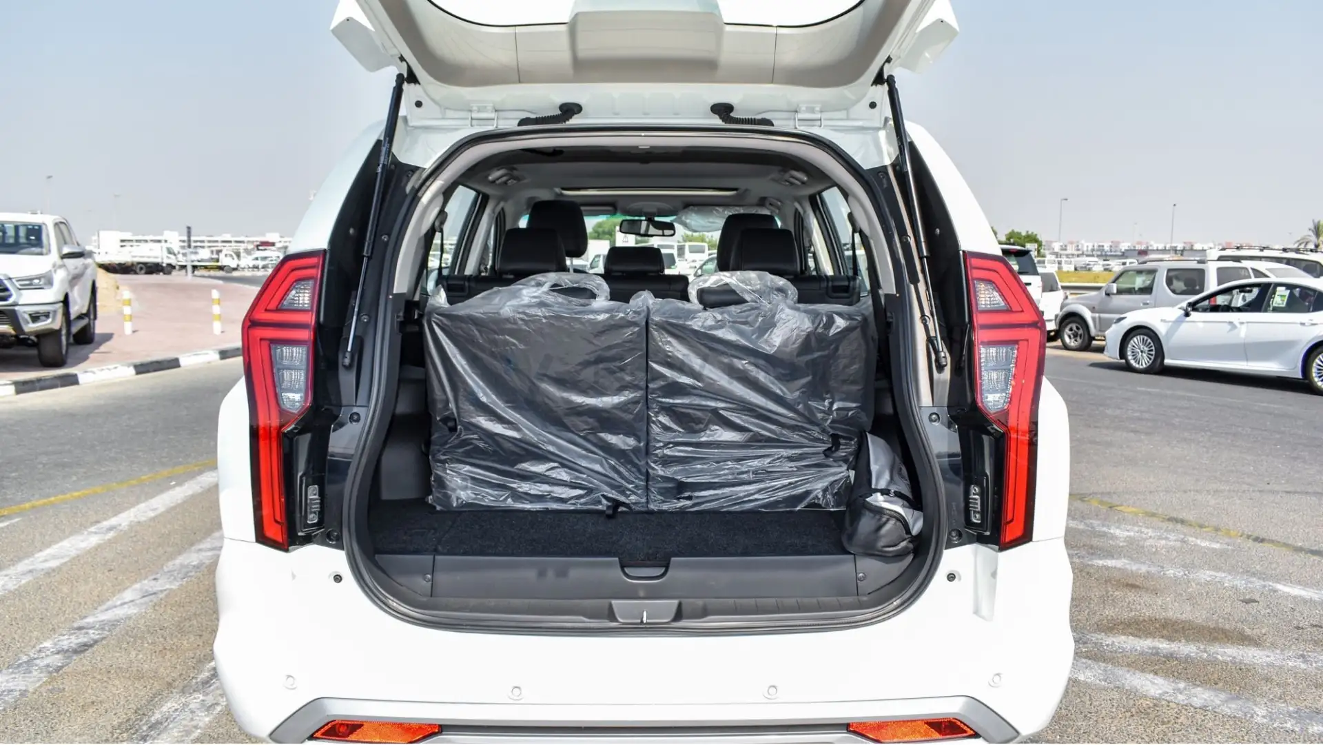 Mitsubishi Montero 2023