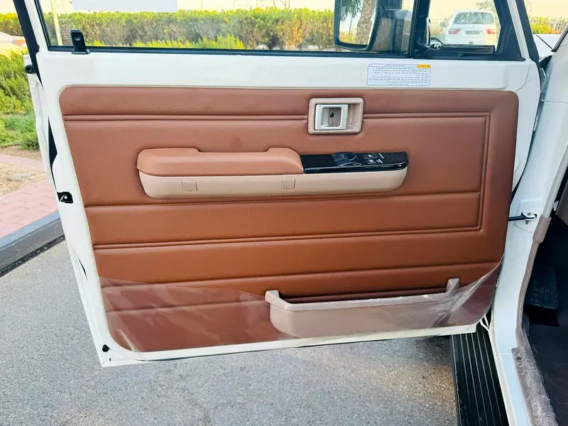 تويوتا لاند كروزر بيك آب 2025