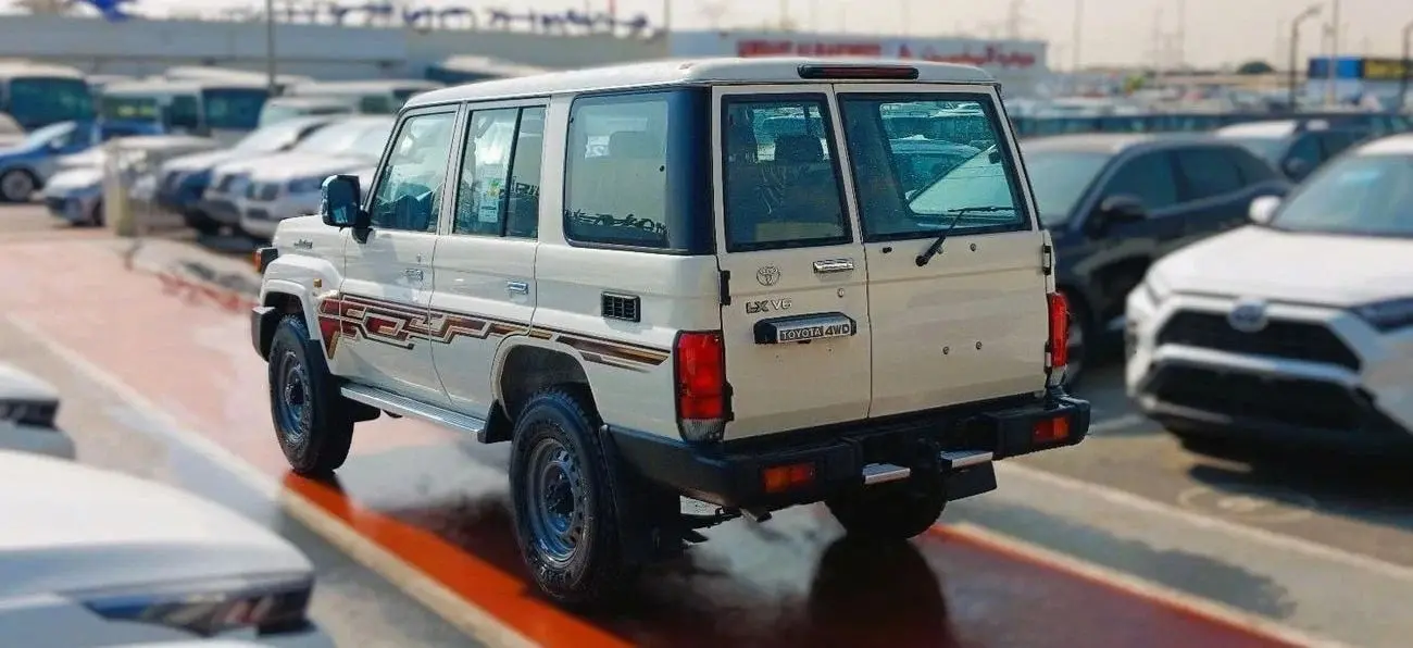 Toyota Land Cruiser 70 2024 4L