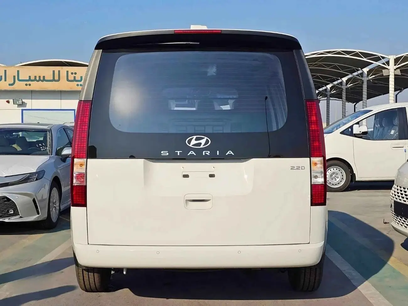 Hyundai Staria 2025 2.2L