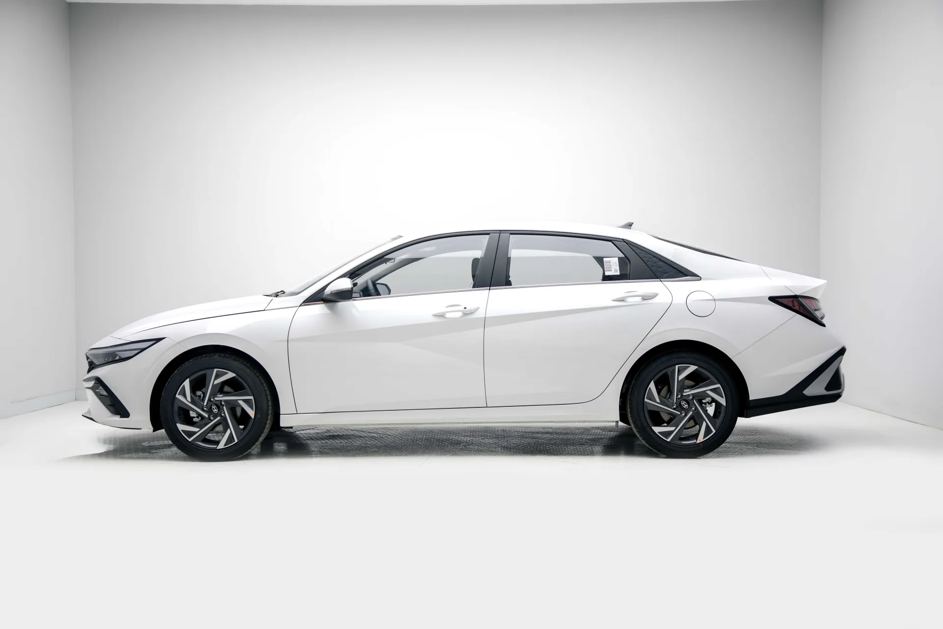 هيونداي إلانترا 2025 1.5L