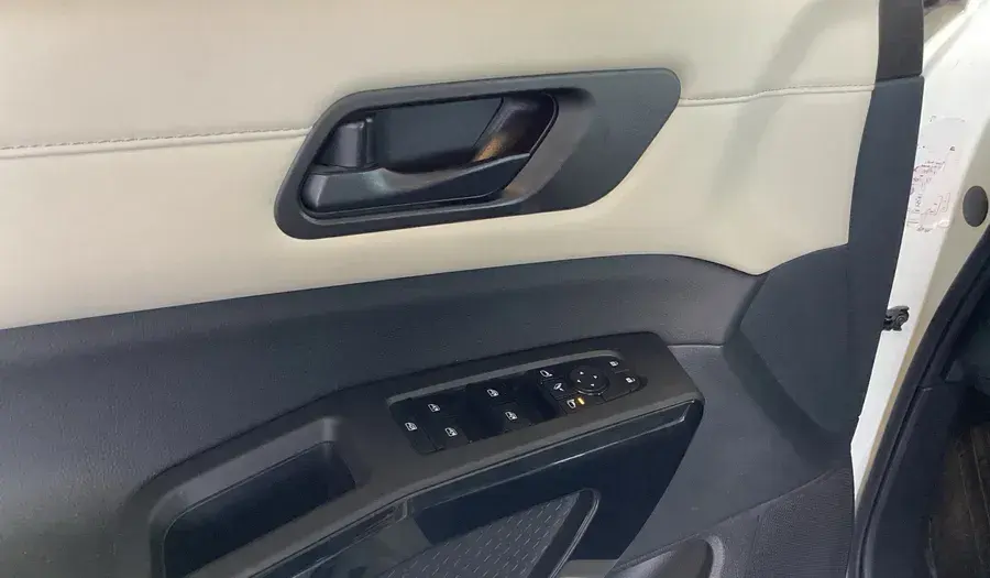 نيسان باثفايندر 2023 3.5L