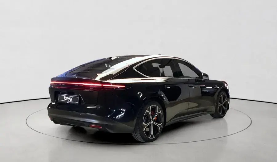 Nio ET5 2024