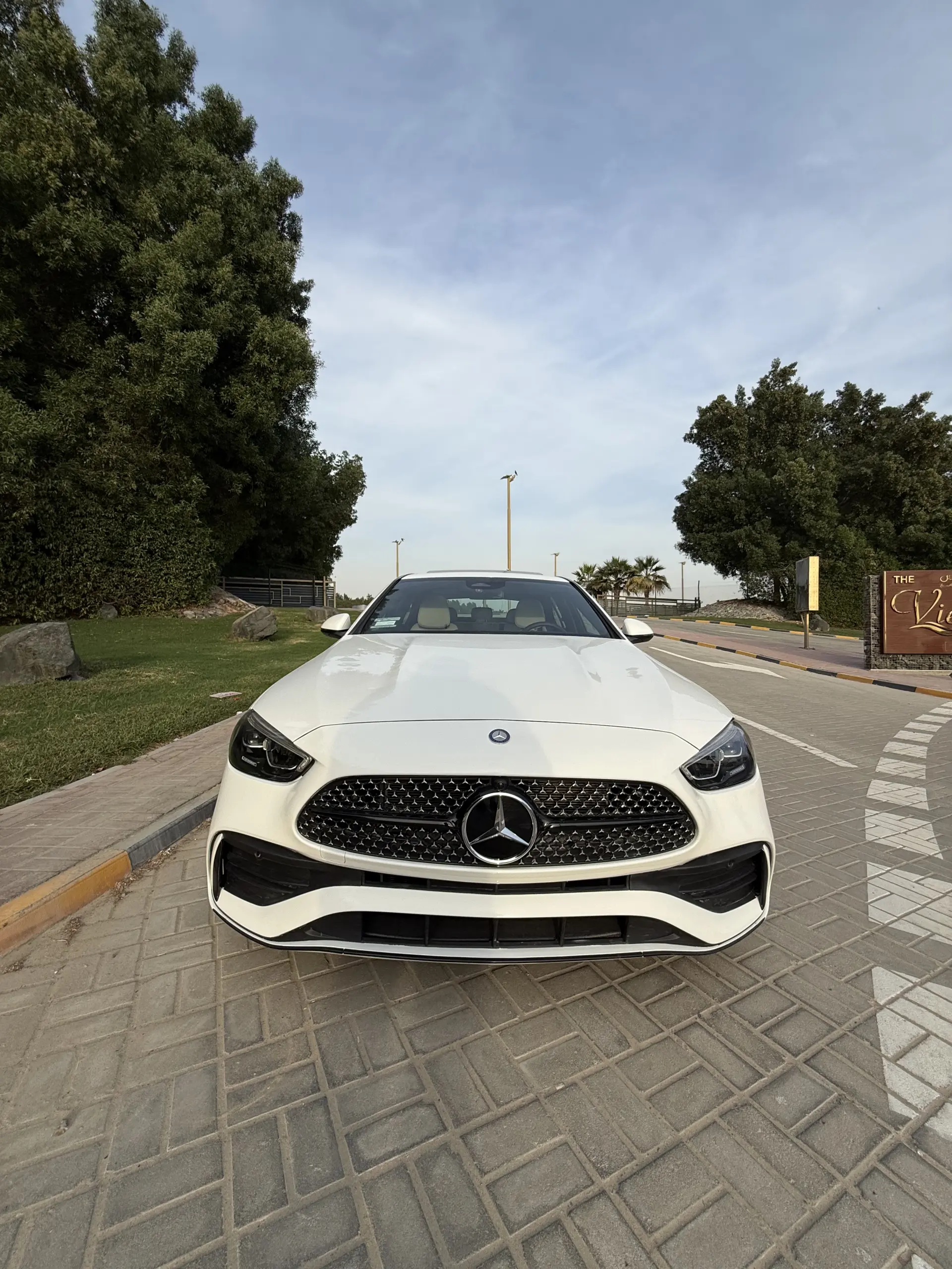 Mercedes Benz C Class 2024