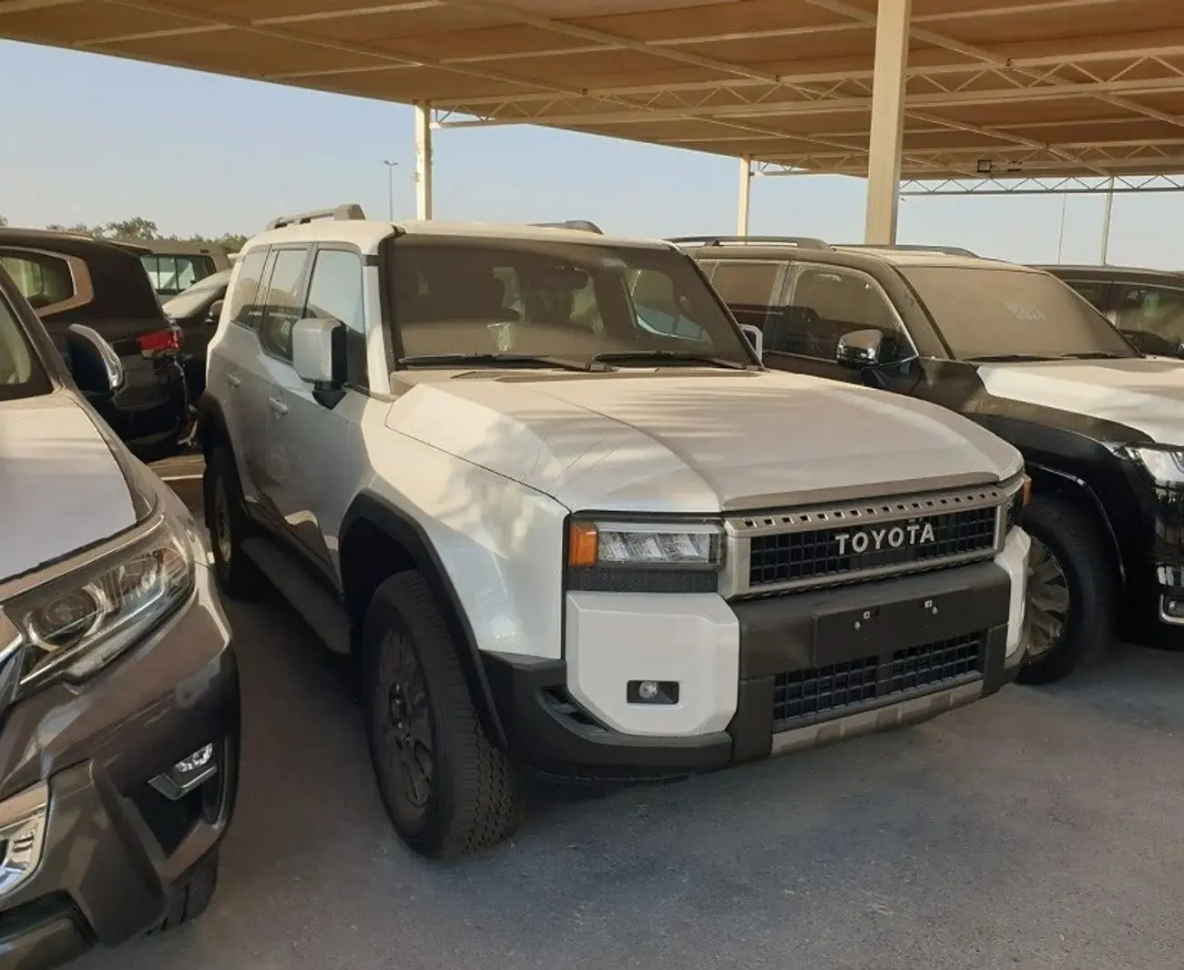 تويوتا برادو 2024 2.8L