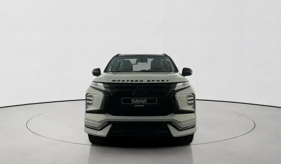 ميتسوبيشي مونتيرو 2023 3L