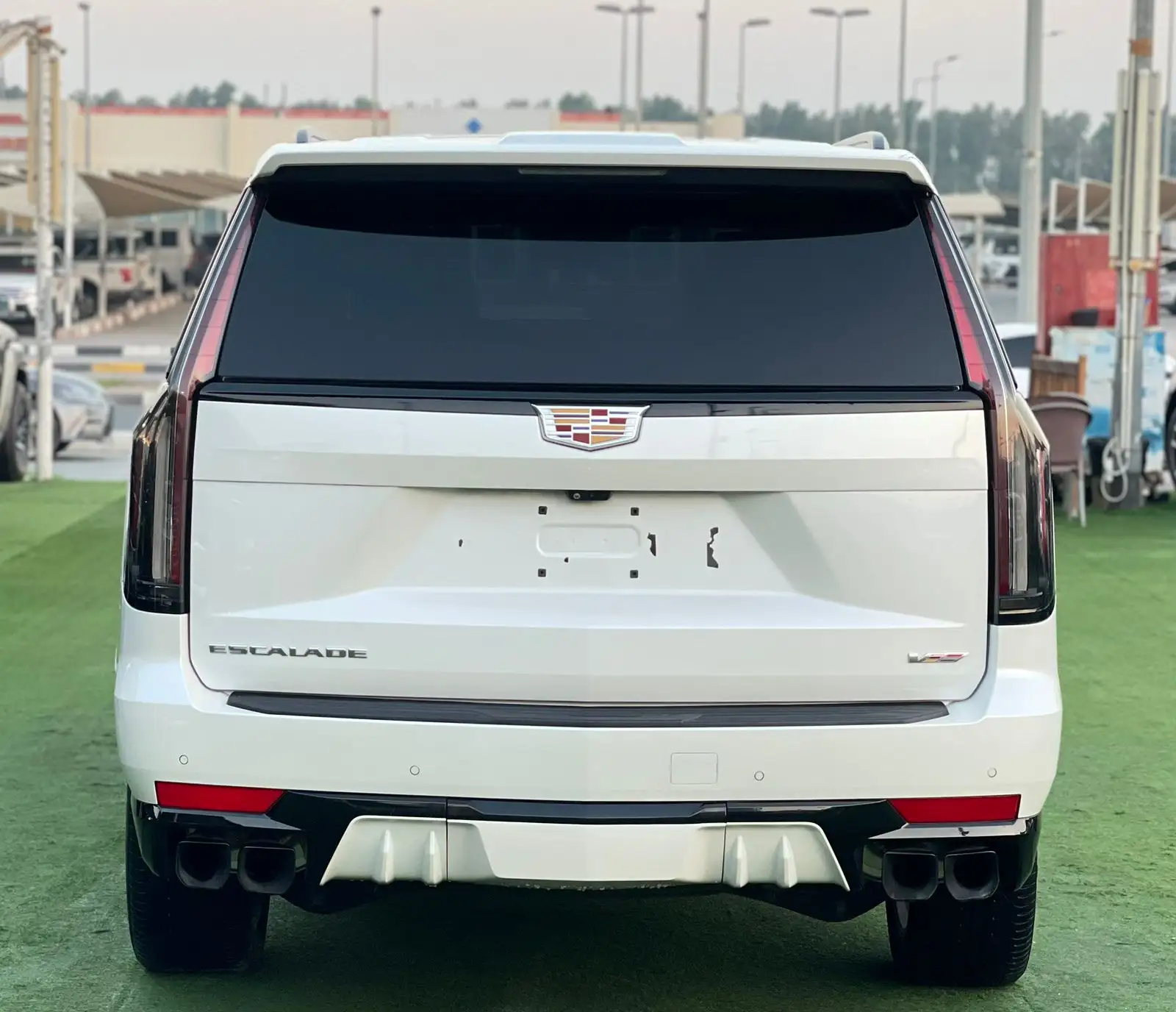 كاديلاك اسكاليد 2023