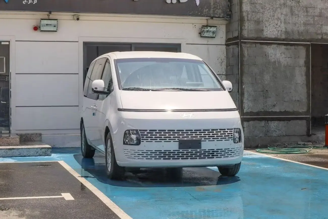 هيونداي ستاريا 2025 3.5L