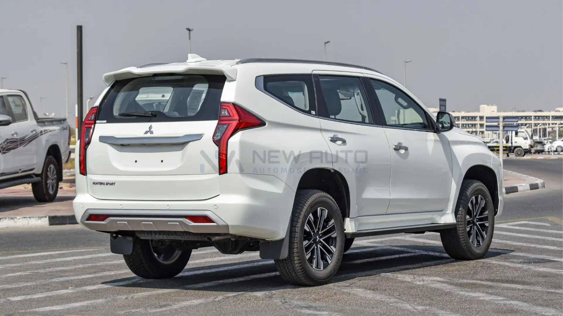 Mitsubishi Montero 2023