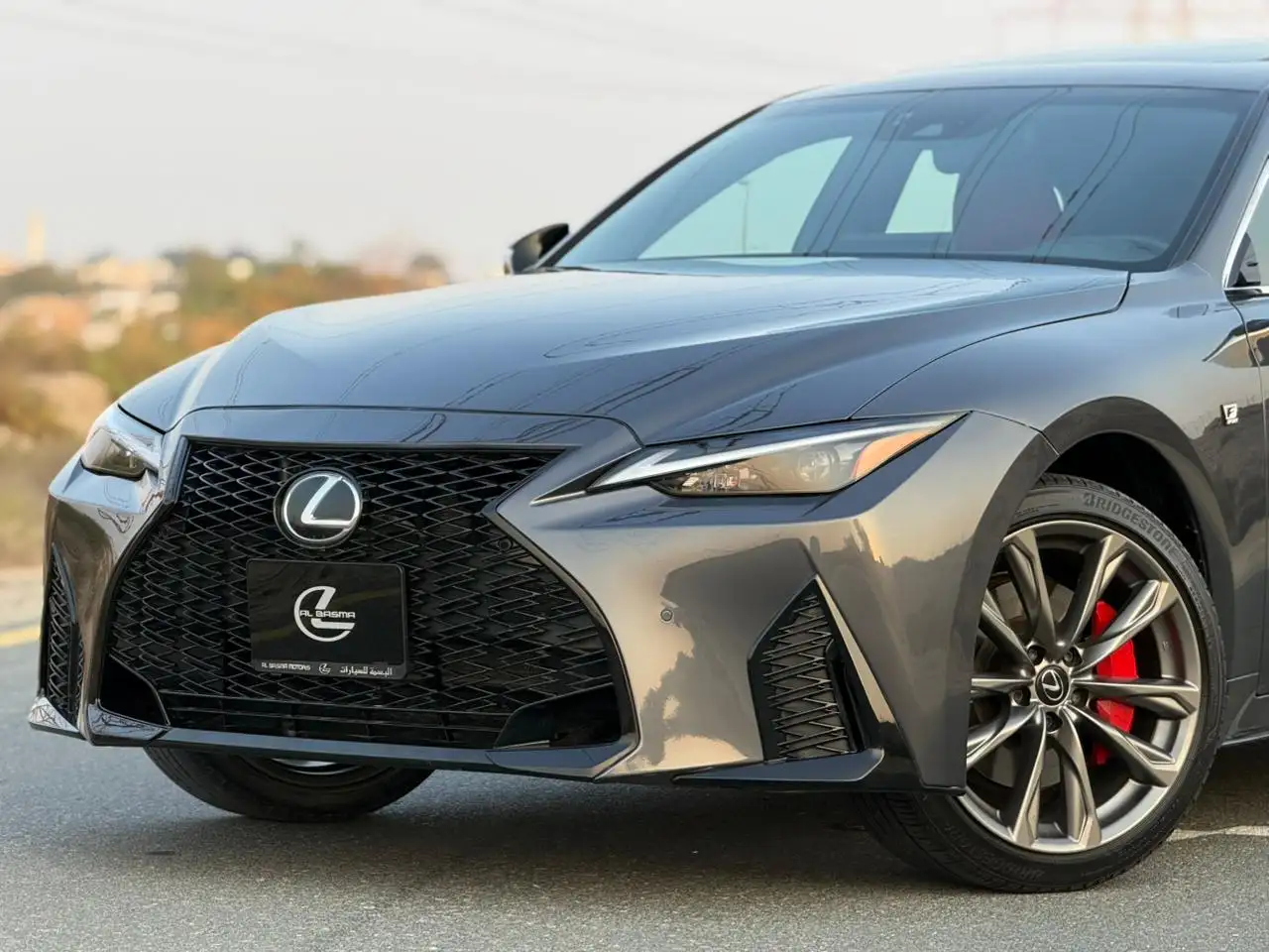 لكزس IS 2022