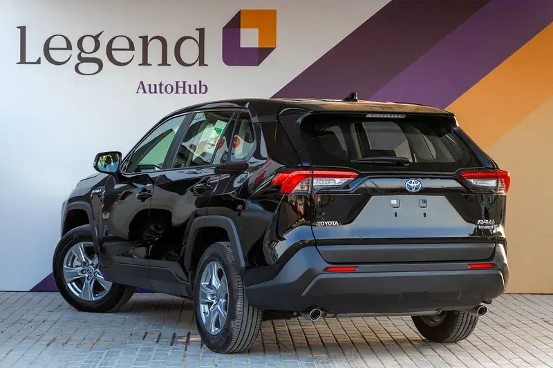 تويوتا راف ٤ 2024