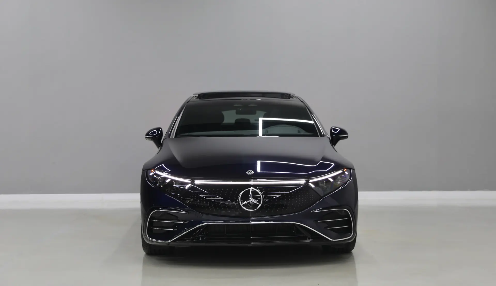 مرسيدس بنز EQS Class 2022