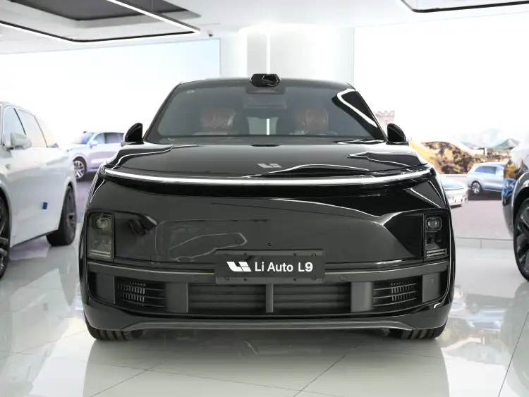 Li Auto L9 UAE Review 2026: Price, Specs and Buying Guide