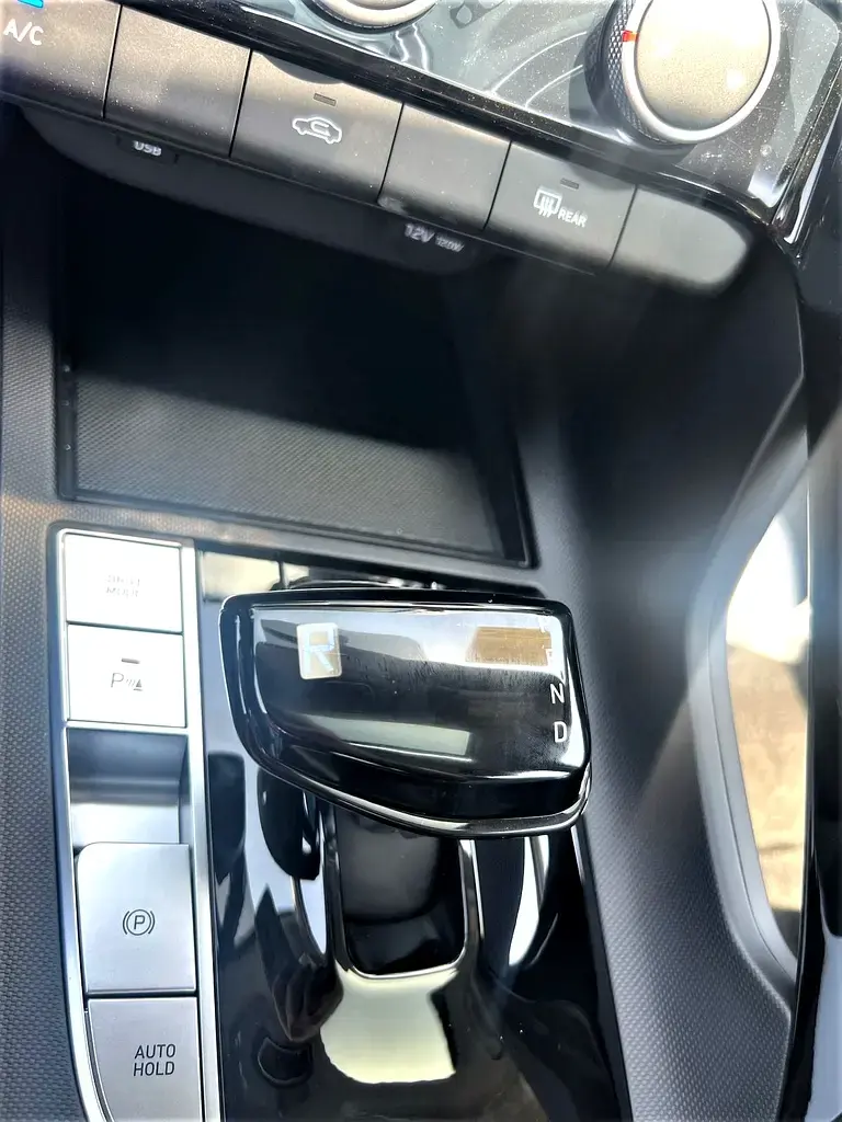 هيونداي إلانترا 2025