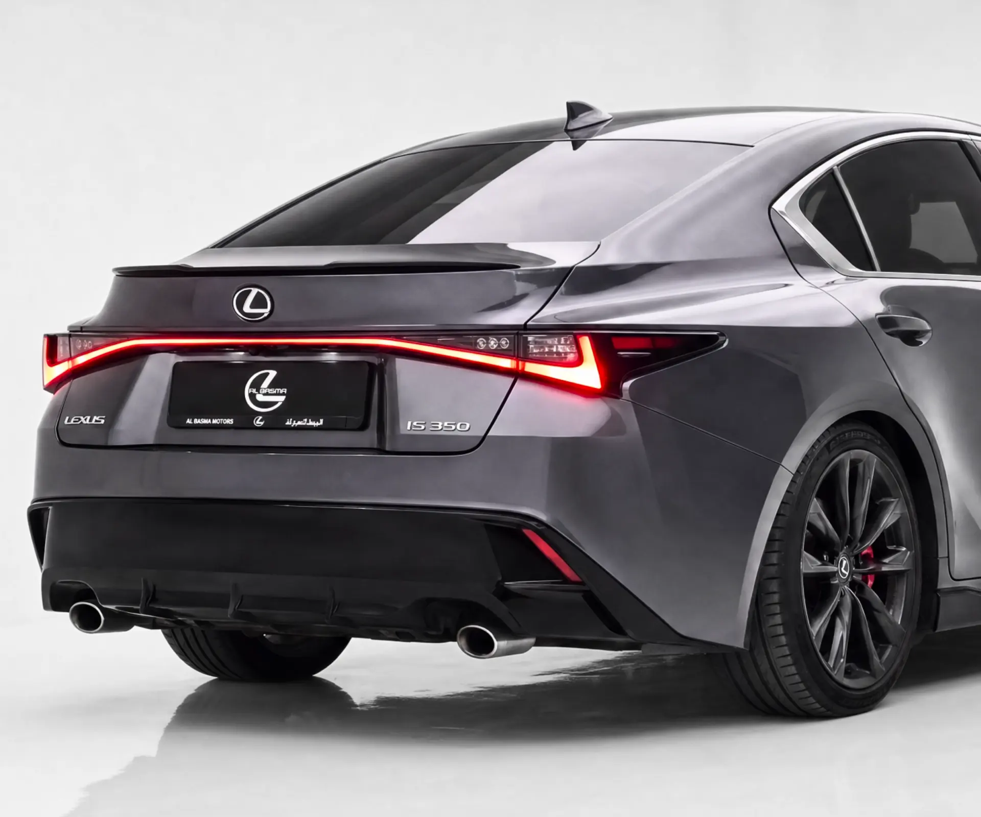 Lexus IS 2024