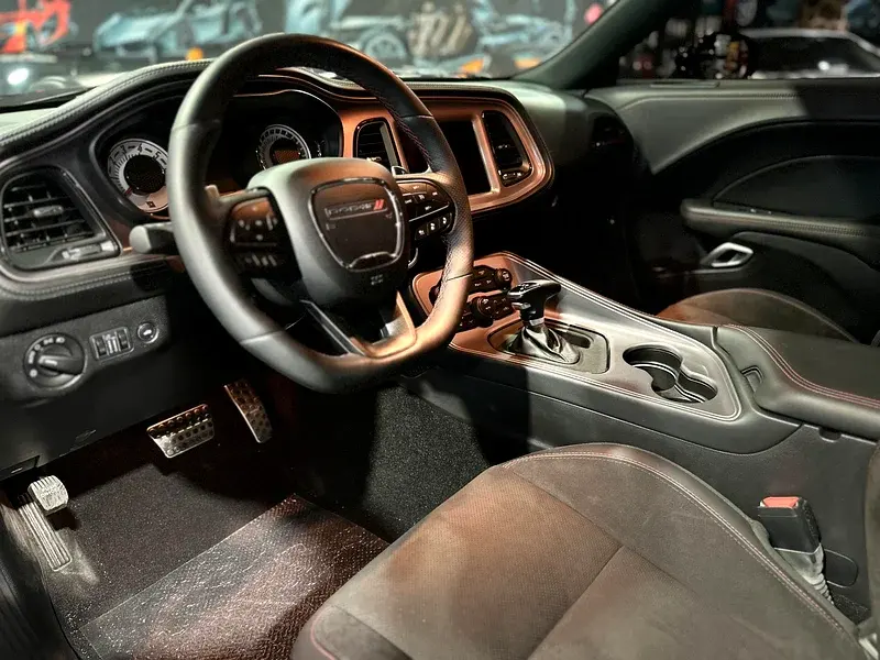 دودج تشالينجر 2023 6.4L