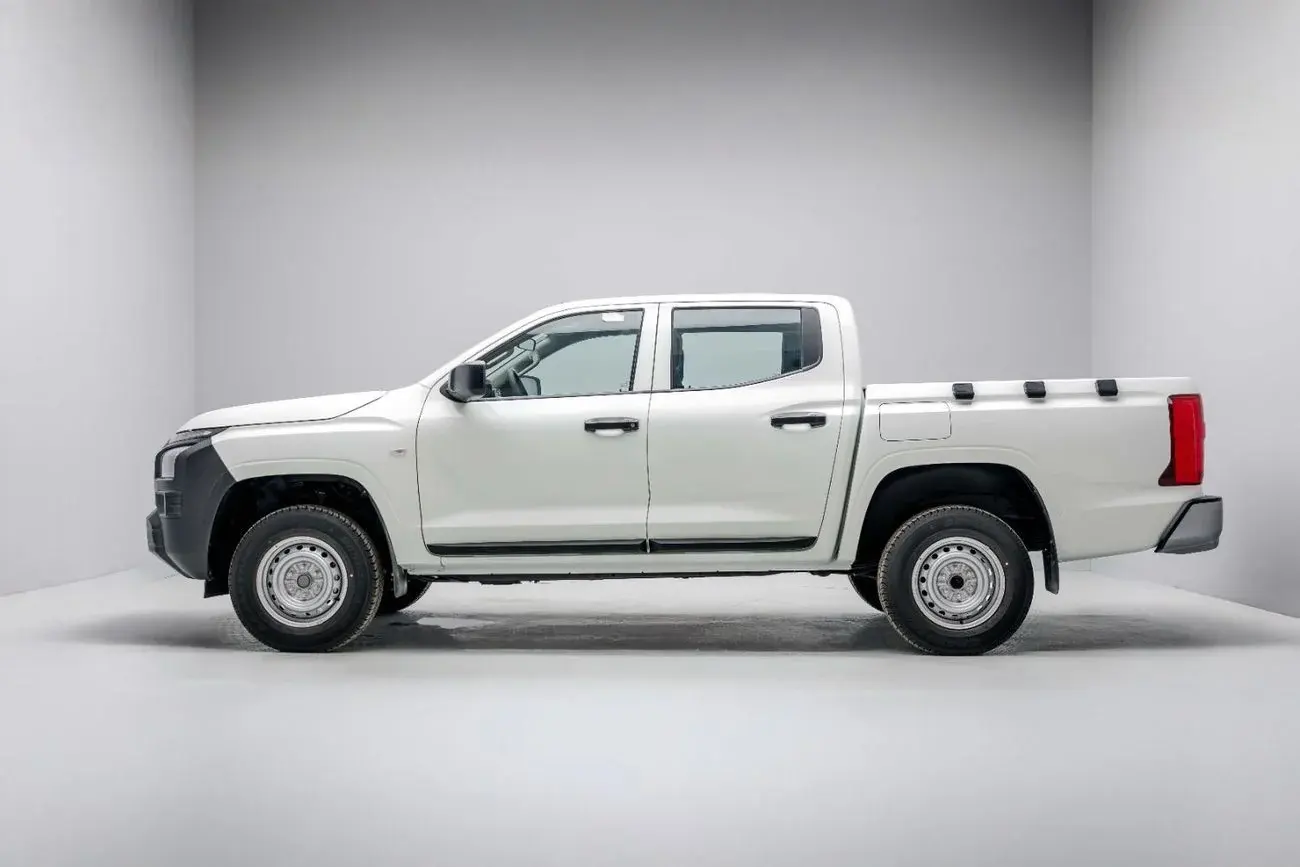 ميتسوبيشي L200 2025