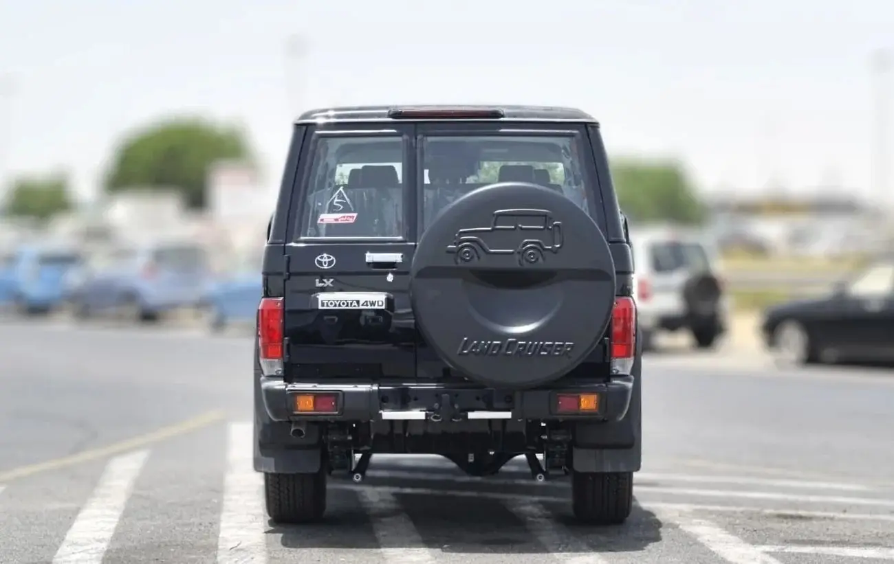 Toyota Land Cruiser 70 2025 2.8L
