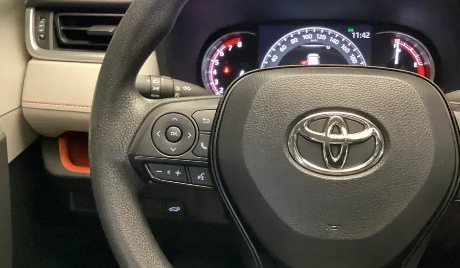 تويوتا راف ٤ 2024 2.5L