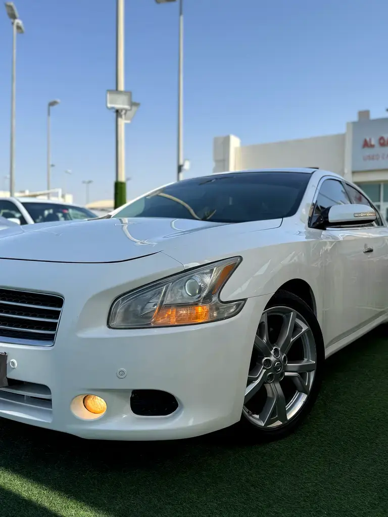 Nissan Maxima 2012