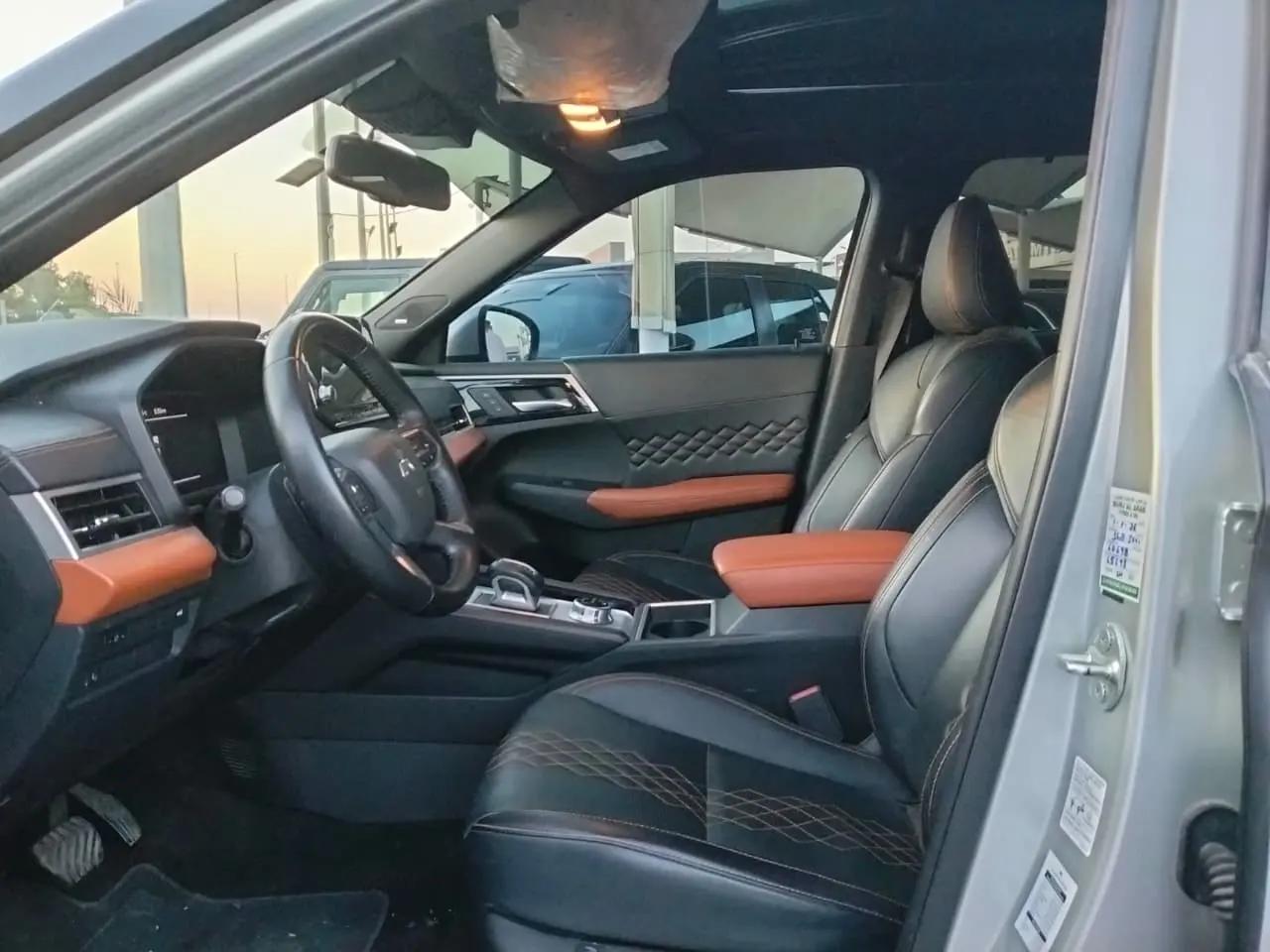Mitsubishi Outlander 2024