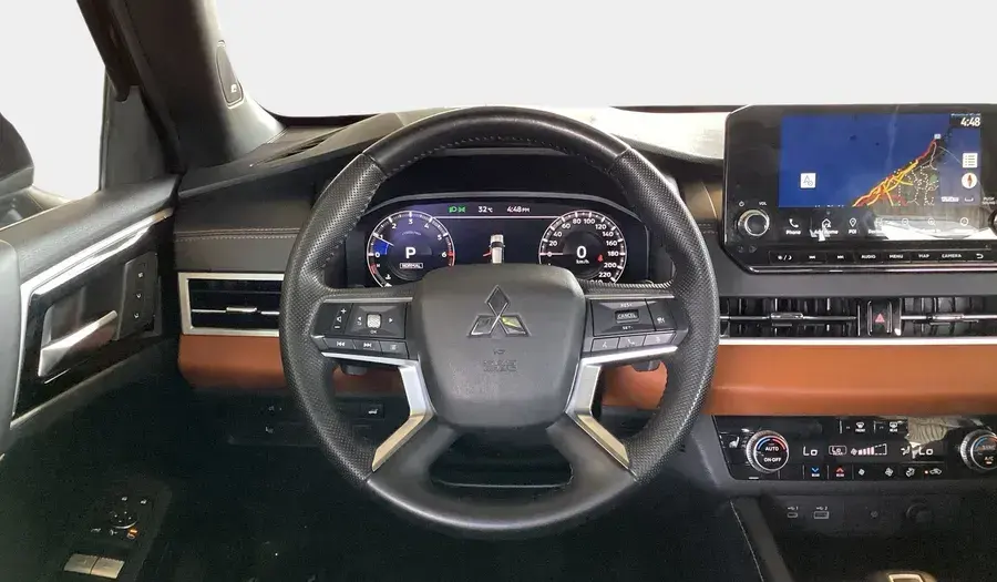 Mitsubishi Outlander 2023 2.5L
