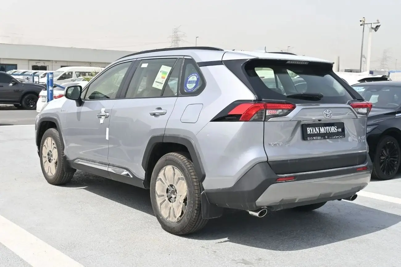 تويوتا راف ٤ 2025 2.5L