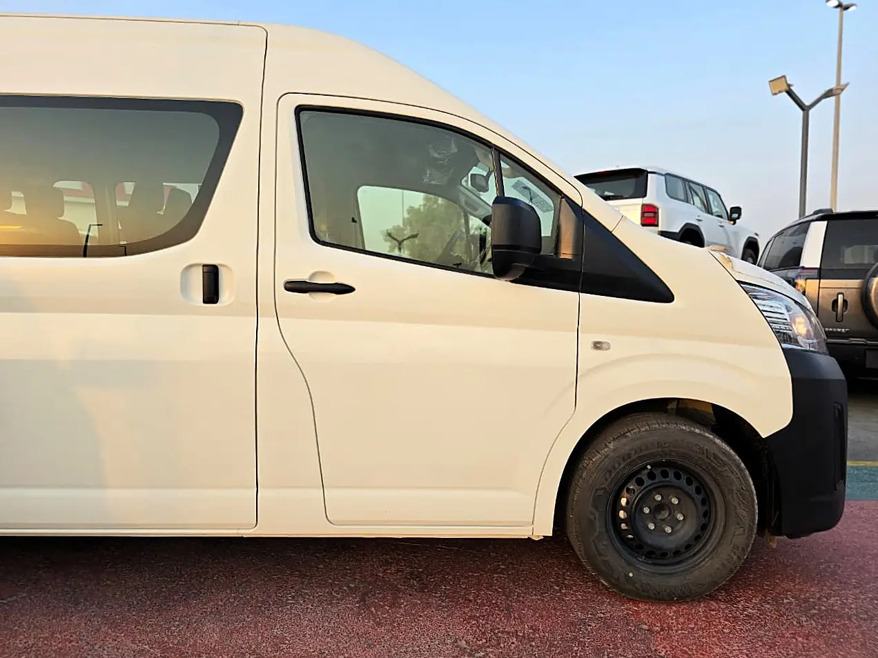 Toyota Hiace 2025 2800L