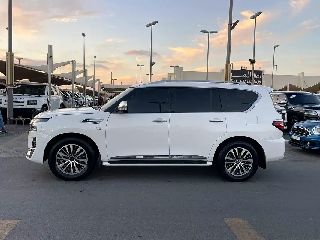 نيسان باترول 2013 5.7L