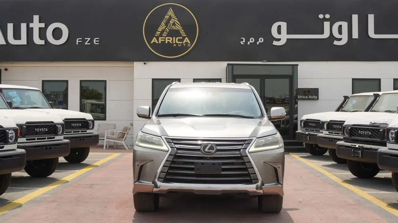 لكزس LX 2021 5.7L