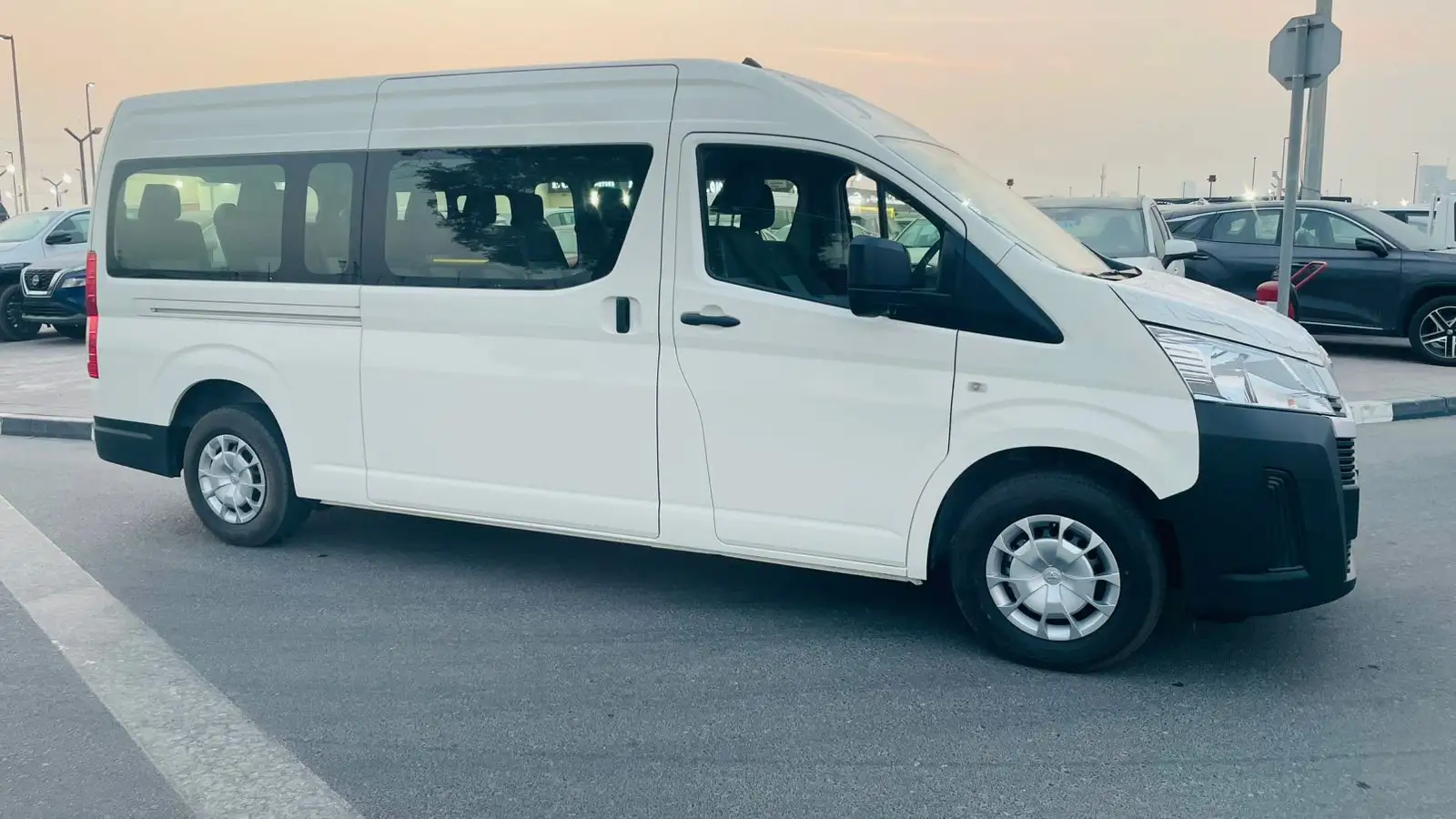 Toyota Hiace 2026