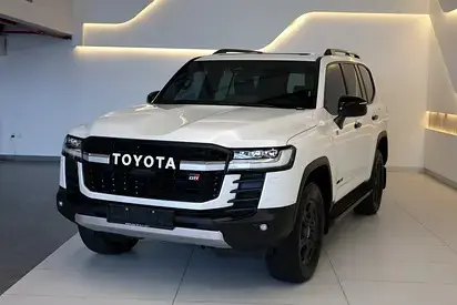 تويوتا برادو 2025