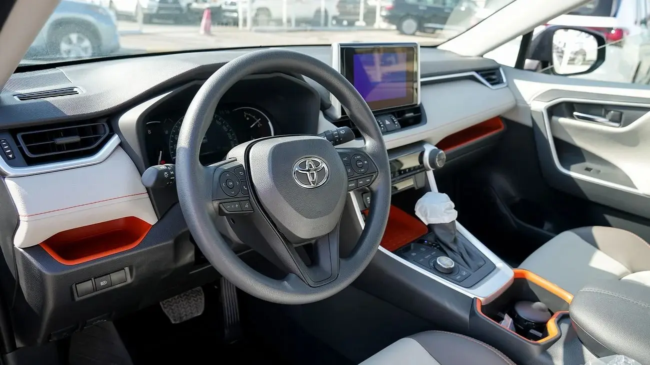 Toyota RAV4 2025 2L