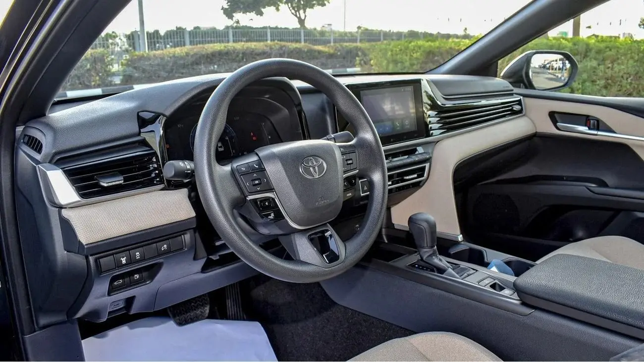 تويوتا كامري 2025 2.5L