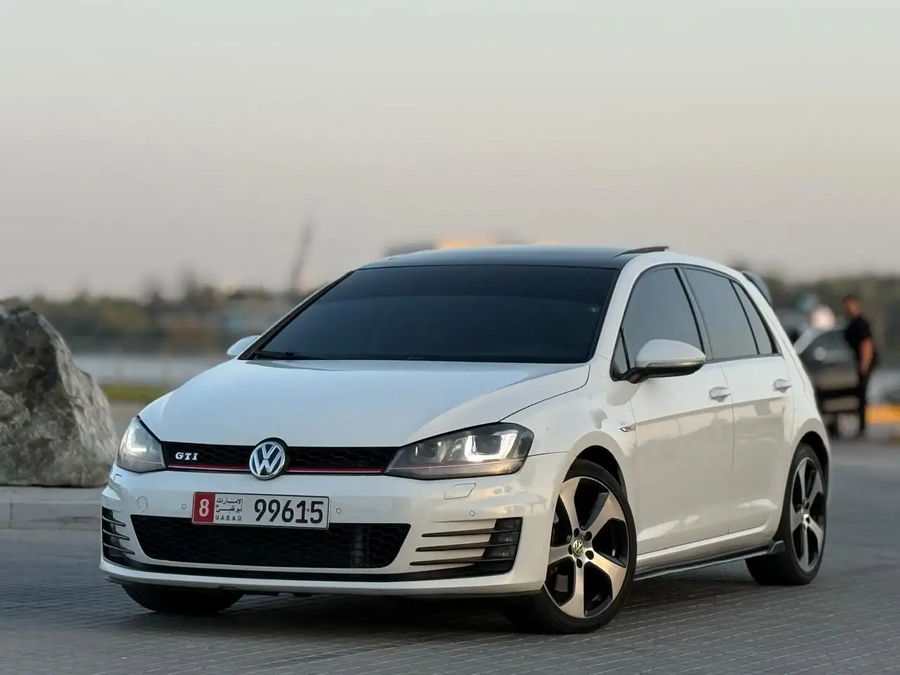 Volkswagen Golf R 2015 1.5L