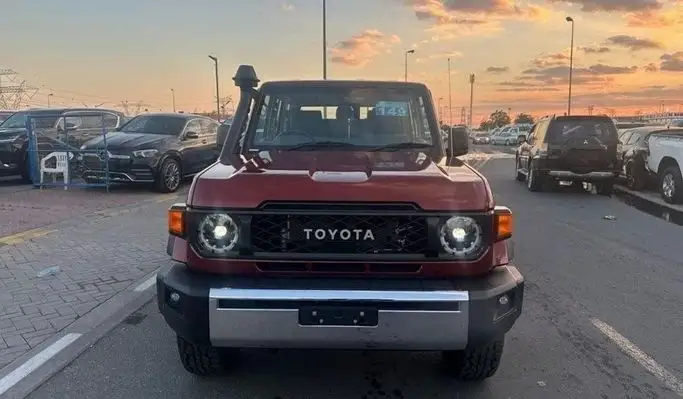 تويوتا لاند كروزر 70 2024 2.8L